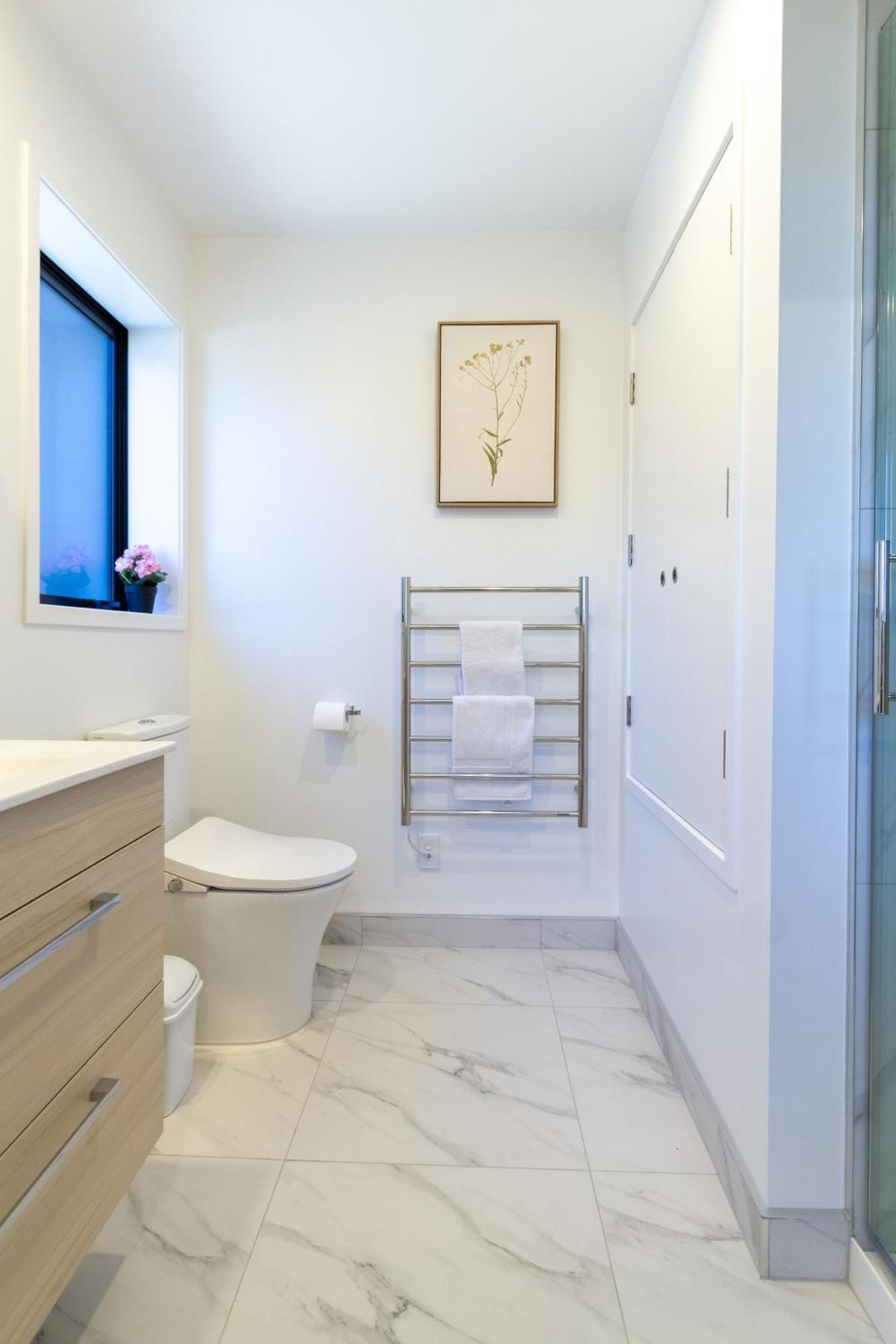 Luxury Studio With Balcony - Close To Supermarket 크라이스트처치 외부 사진
